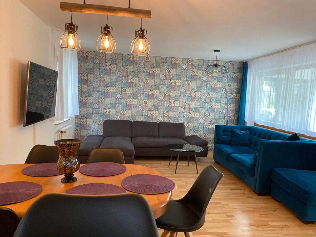 Outlet Holiday Home Metzingen  Exteriör bild